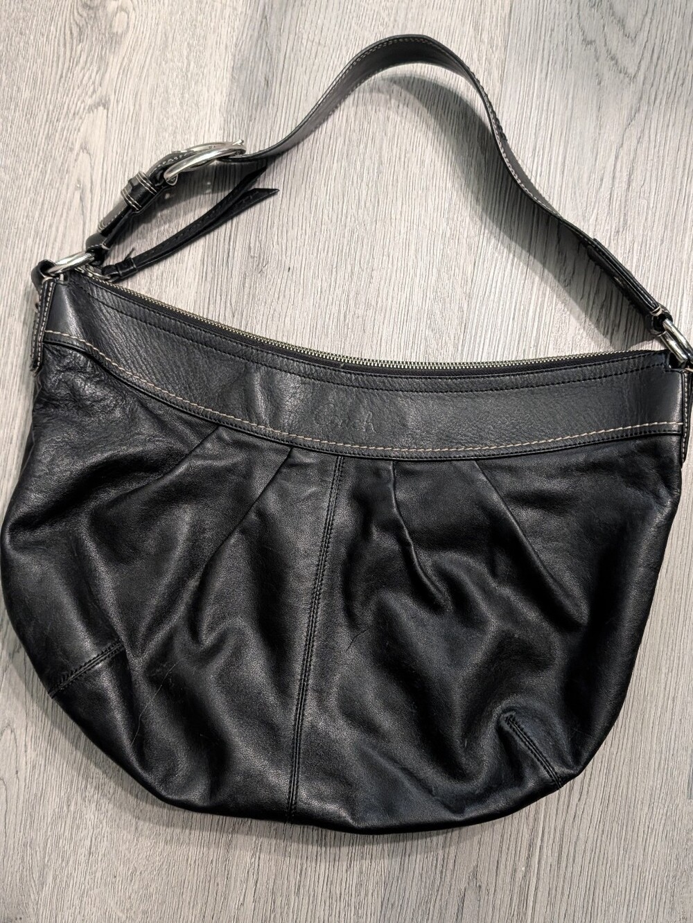 Vintage Coach Soho Leather Hobo Bag Black Y2K Slouchy Shoulder Purse